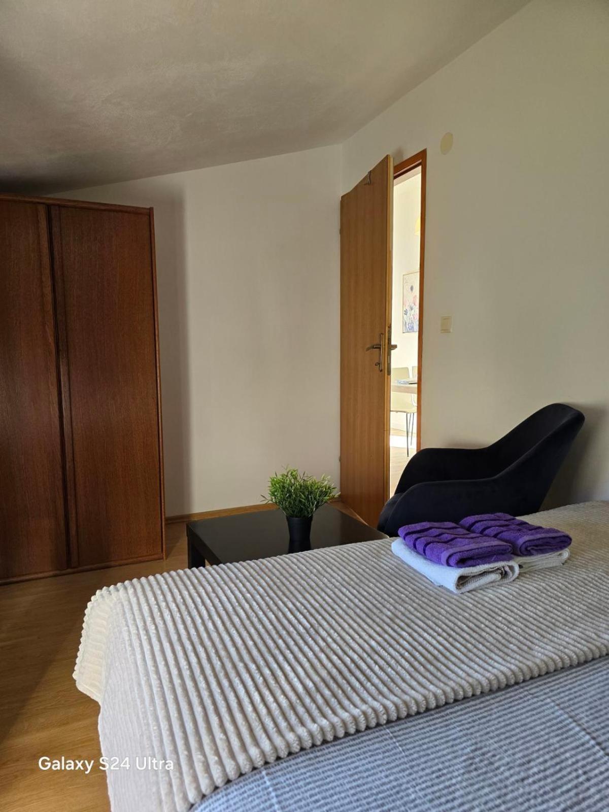 Studio Apartment Pegy Vir Exteriér fotografie